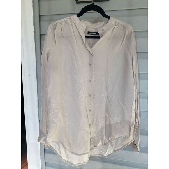 Trouve Beige Button-Down Shirt Cupra/Rayon Blouse, Women's Size Medium - Picture 2 of 11